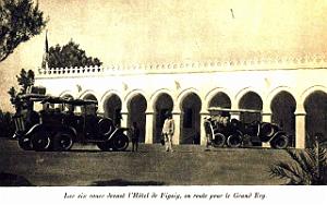 Figuig - Hotel - Six Roues en route pour le Grand Erg